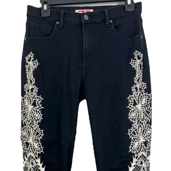 Johnny Was Laurena Embroidered Cropped Baby Boot Jeans Black 25 Pre-Loved - Picture 3 of 5